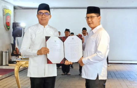 Wali Kota Samarinda, Andi Harun, lantik pengurus Baznas dan BWI.