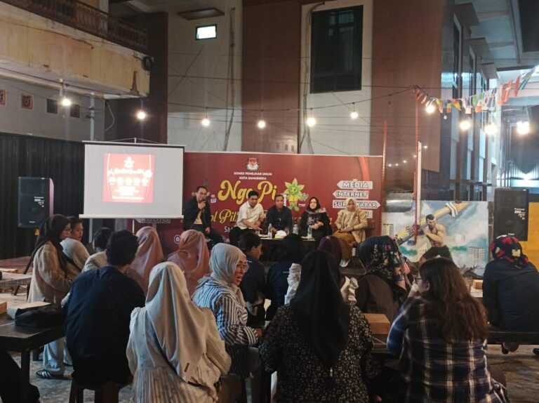 Caption: Suasana KPU Kaltim Gencar Sosialisasi Pilkada.