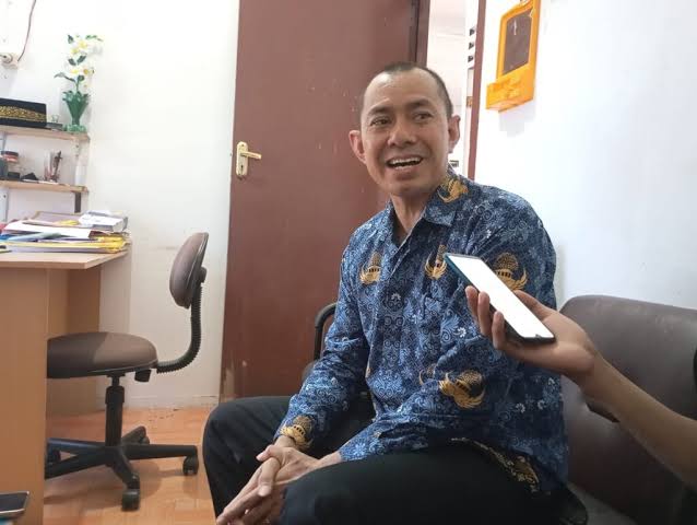 Foto : Camat Kota Bangun Darat, Julkifli.