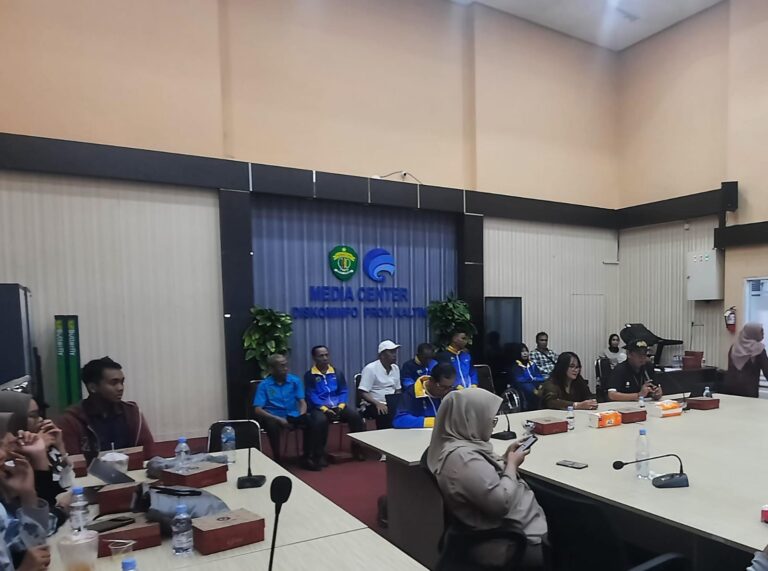 Kegiatan konferensi pers terkait raihan prestasi kontingen Kaltim di ajang Peparnas 2024 Solo, di Diskominfo Kaltim, Kota Samarinda, pada Jumat (26/10/2024).