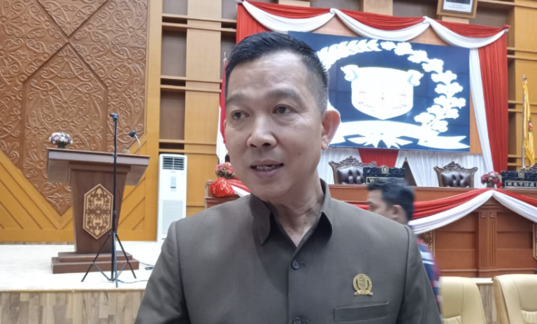 Anggota Komisi II DPRD Samarinda, Viktor Yuan. (Ist)