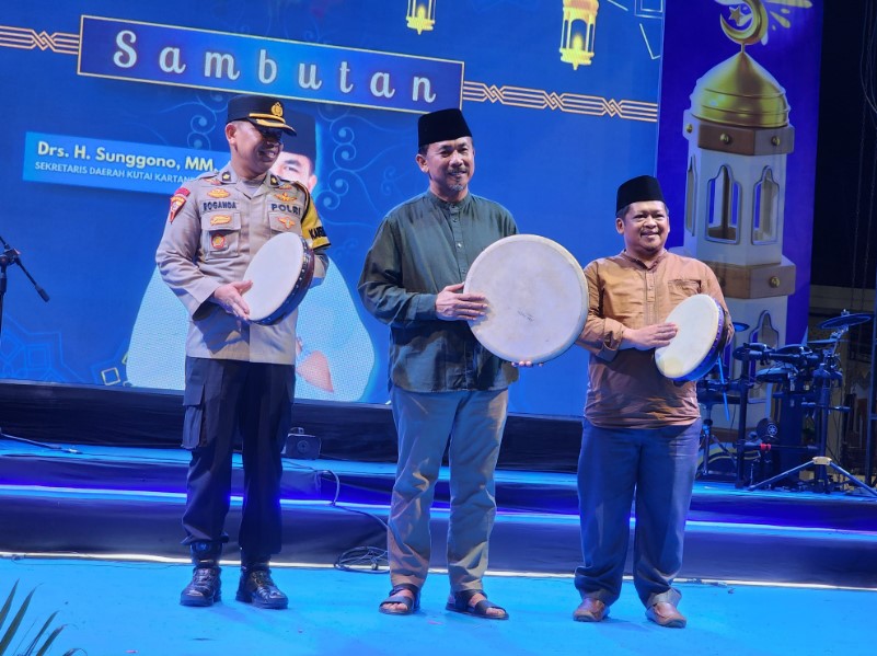 Sekda Kukar, Sunggono, membuka secara resmi Festival Kreatif Pemuda Ramadan (FKPR) ke-2, yang diadakan oleh Dinas Pemuda dan Olahraga (Dispora) Kukar. (Portalborneo.id)