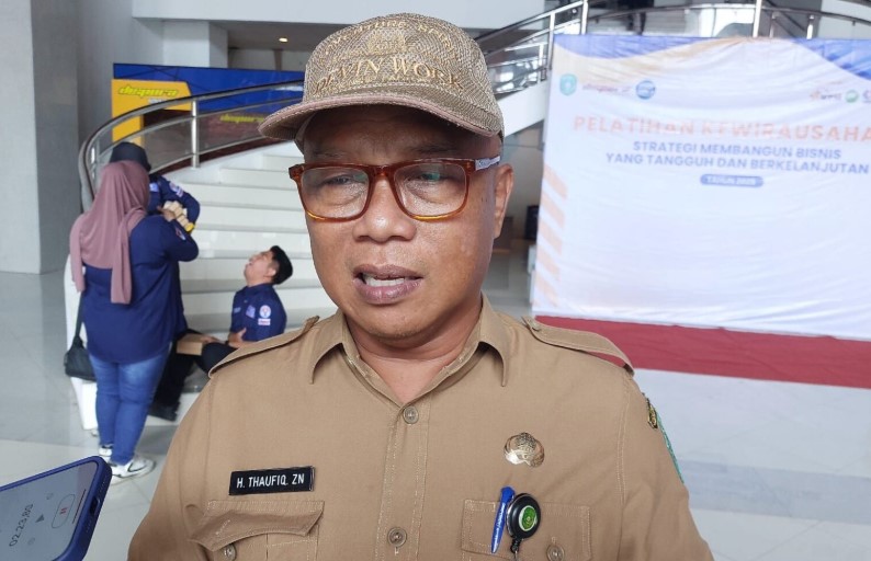 Pelaksana Tugas (Plt) Kepala DiskopUKM Kukar, Thaufiq Zulfian Noor. (Ist)