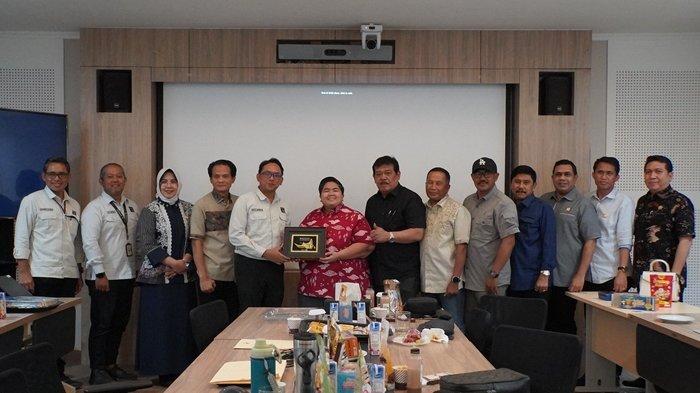 Komisi III DPRD Kalimantan Timur melakukan kunjungan kerja ke kantor pusat PT Berau Coal pada Kamis (15/5/2025)(ist)